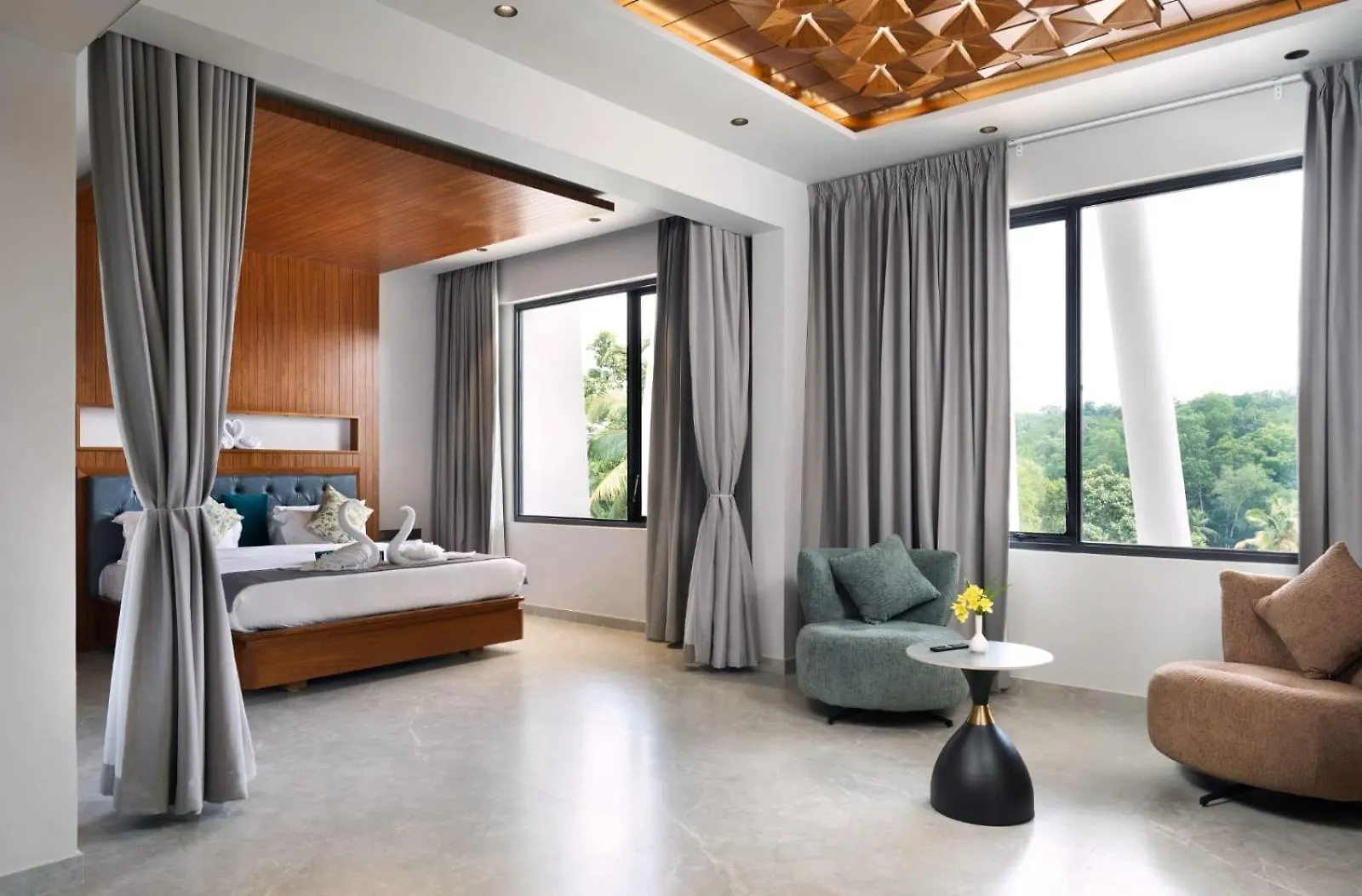Hotel Goldencastle Neyyattinkara